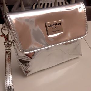 Balmain travel kit: shampoo, conditioner, mirror